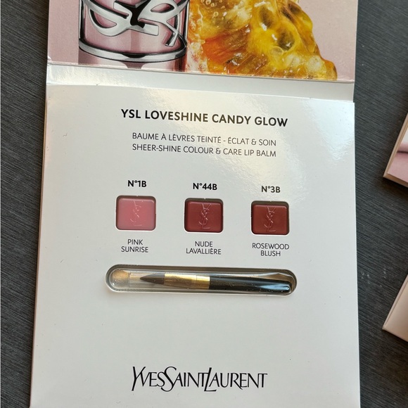 Yves Saint Laurent 3 Lip Gloss samples - Picture 2 of 4